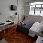 Apt Silencioso 3 Mins From Copacabana Beach